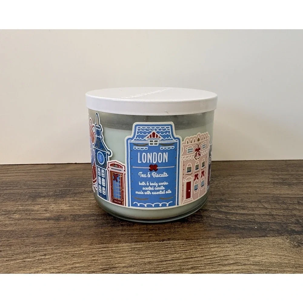 Bath & Body Works London Tea & Biscuits Scented 3-Wick Candle 14.5oz RARE New
